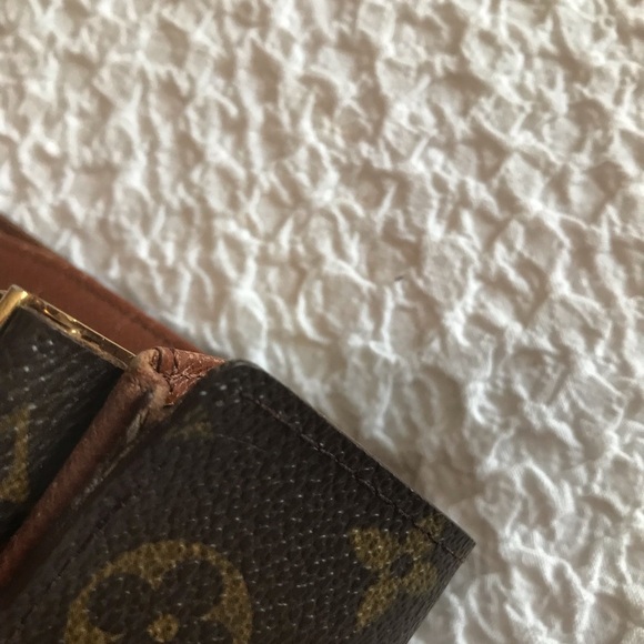 Vintage 1997 Authentic Louis Vuitton Kisslock bifold monogram wallet - Picture 14 of 15